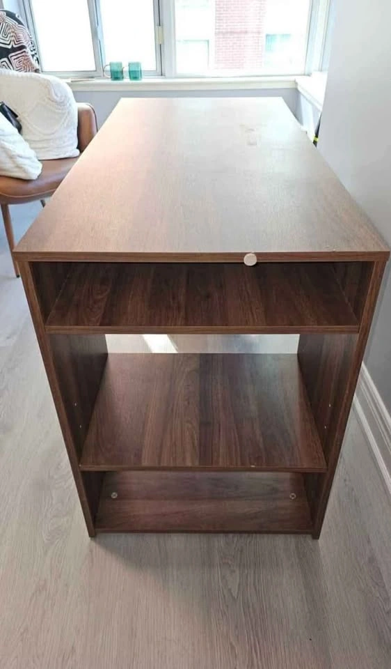 Office desk - photo 2