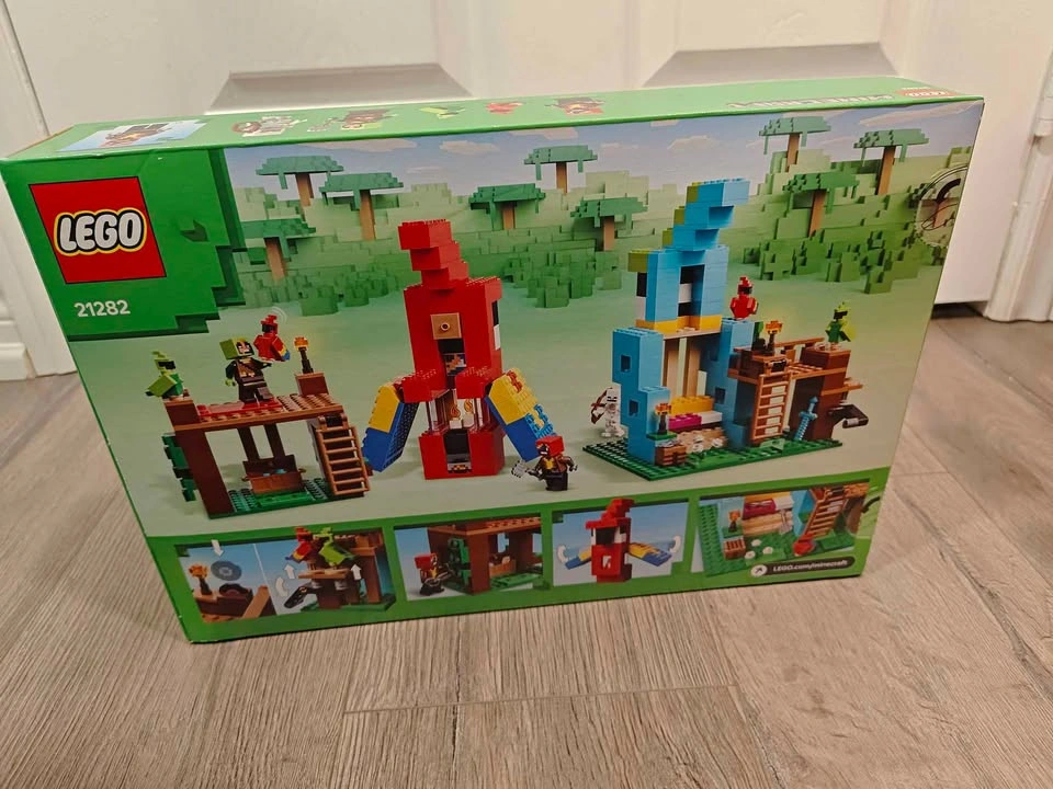 BNIB LEGO Minecraft 21282 The Parrot Houses - photo 2