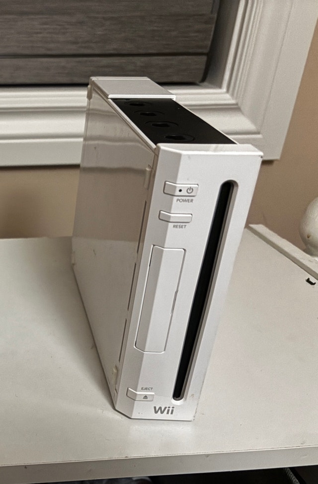 Nintendo Wii for parts/repair