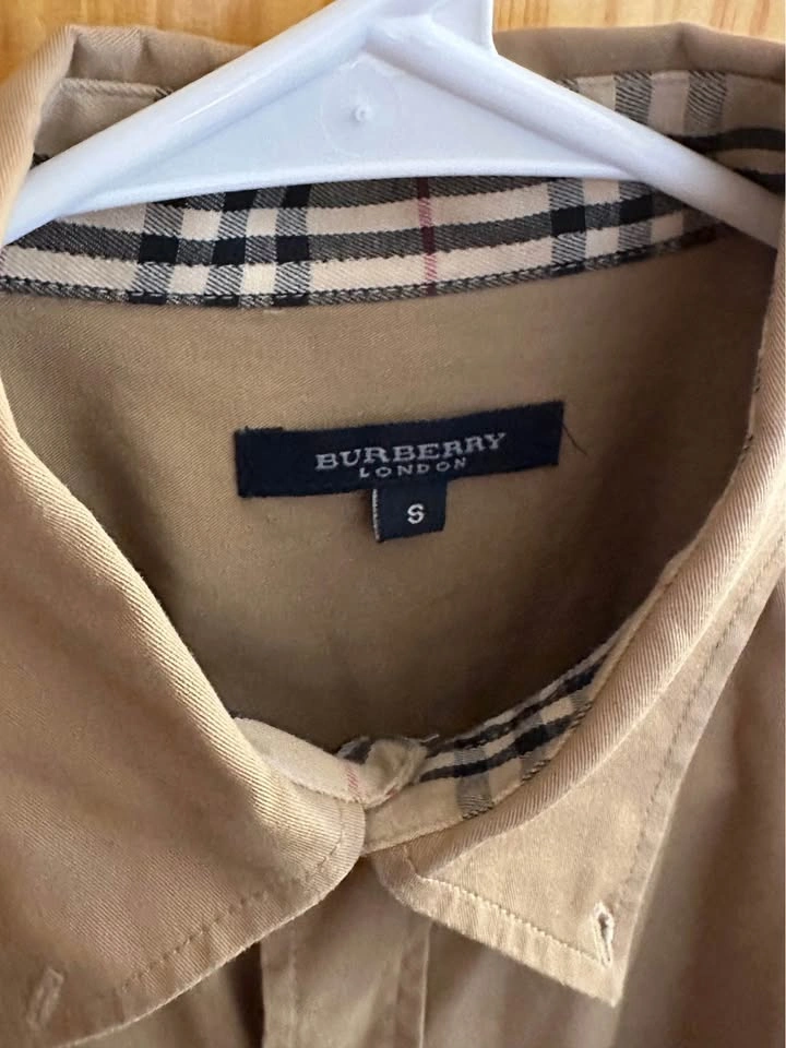 Burberry shirts - photo 2