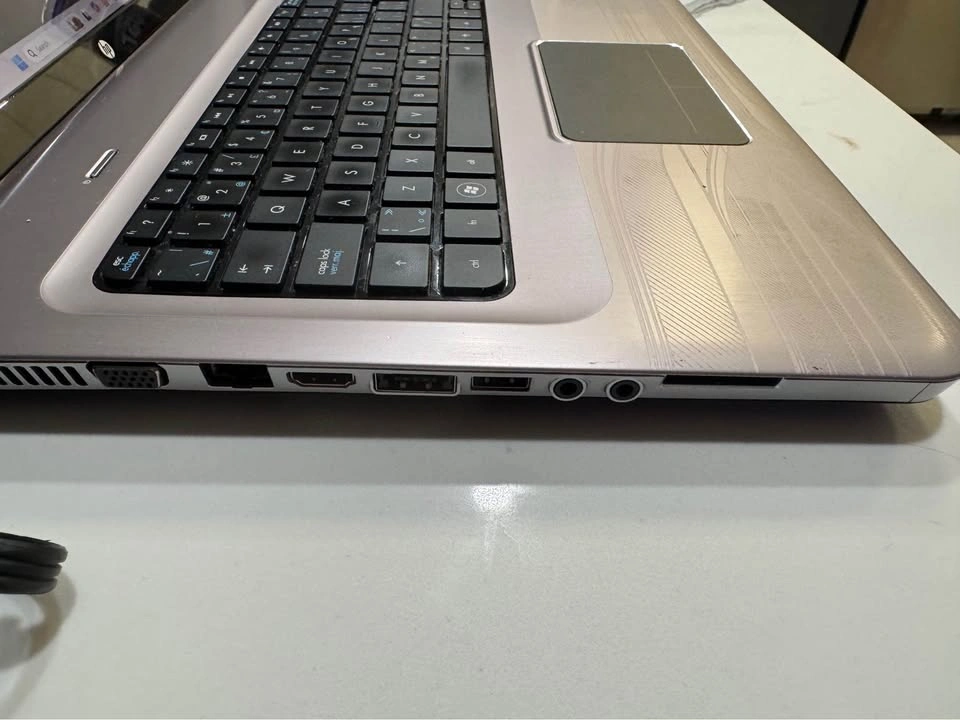 HP Pavilion DV7 17" Laptop, Intel i5, 6GB RAM, 240GB SSD, Win11, - photo 4