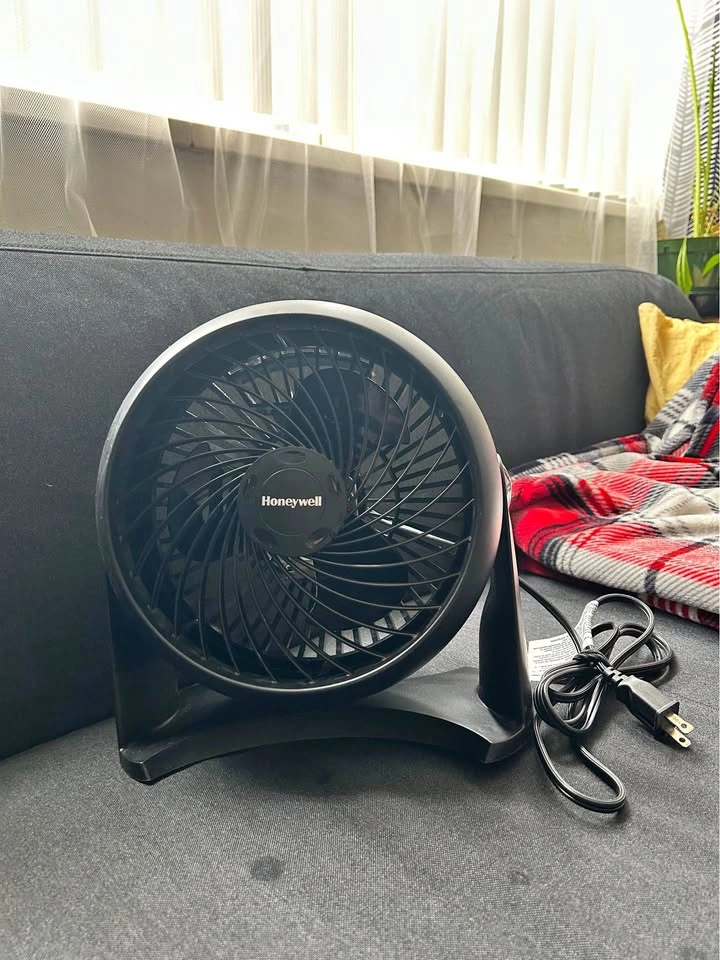 Honeywell HT-900 TurboForce Air Circulator Fan, Black