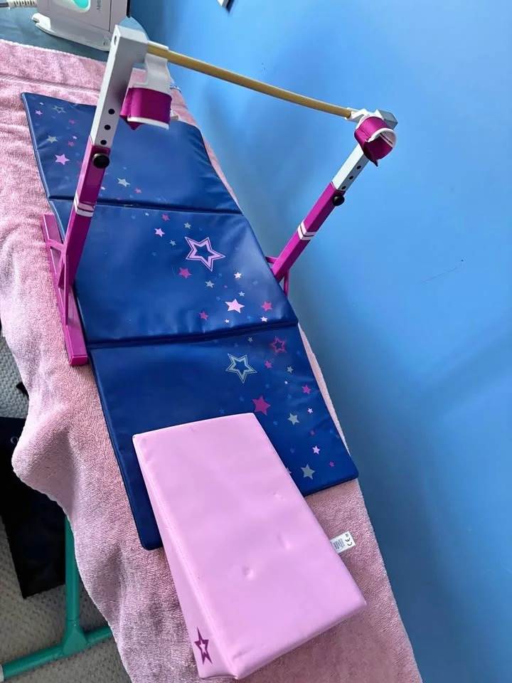 American Girl McKenna Gymnastics Set thumbnail