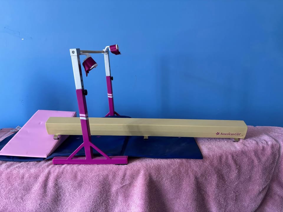 American Girl McKenna Gymnastics Set - photo 2