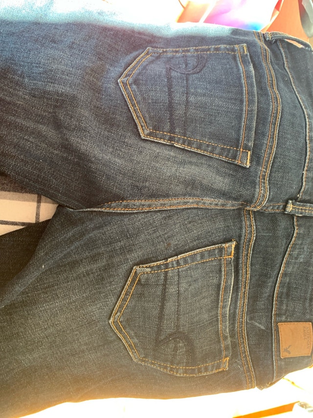 American Eagle Capri Jeans - Women's Size 8