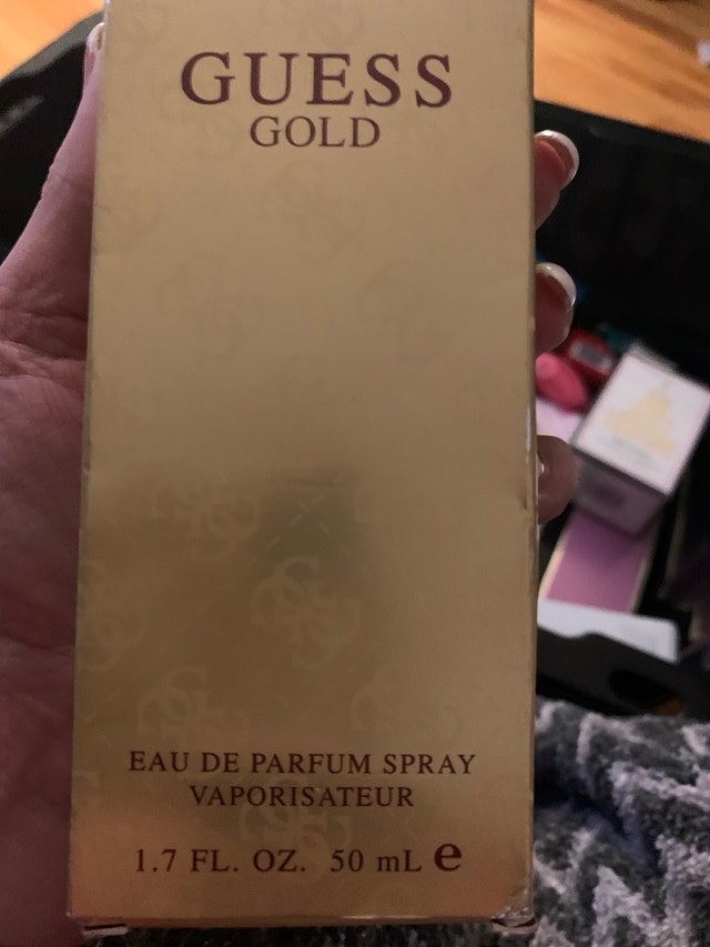 Guess Gold Perfume NIB. Womans Perfume!!