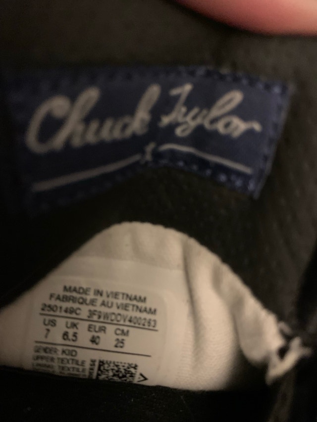 Converse All Star Chuck Taylor Size 7 - photo 3