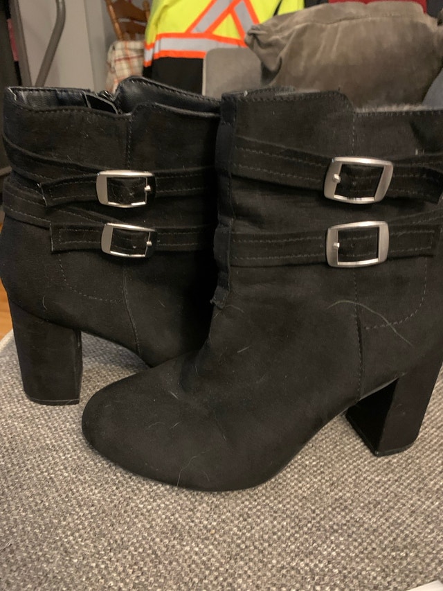 Christian Siriano Boots
