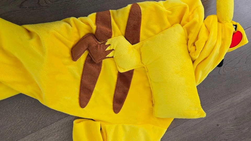 Pikachu Costume XS (3-4) - photo 2