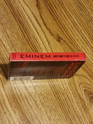 Eminem - Just Don't Give a F*** - photo 5