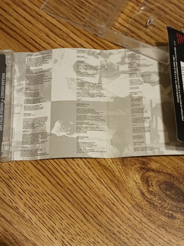 Nuclear Assault - Handle With Care (Cassette) - photo 5