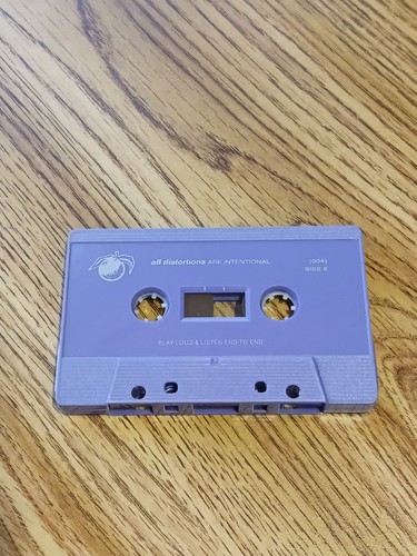 Neck Deep - All Distortions Are Intentional (Cassette) - photo 3