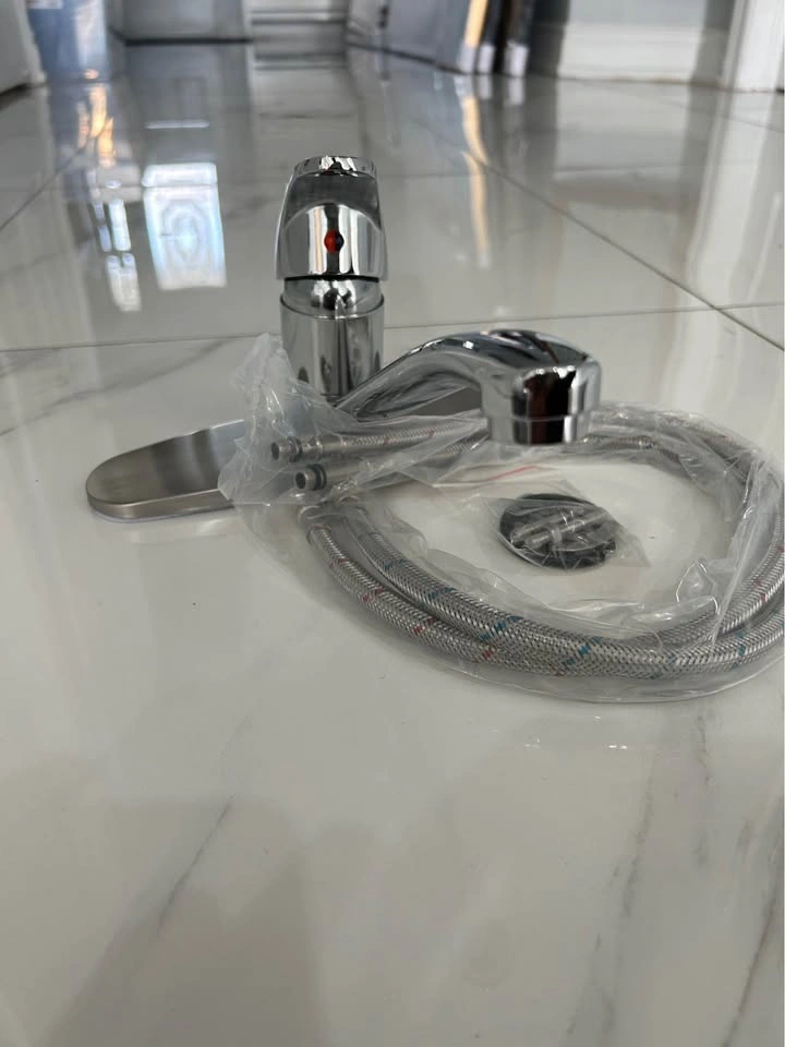 Kitchen Faucet - Stainless Steel, Single Handle - photo 3