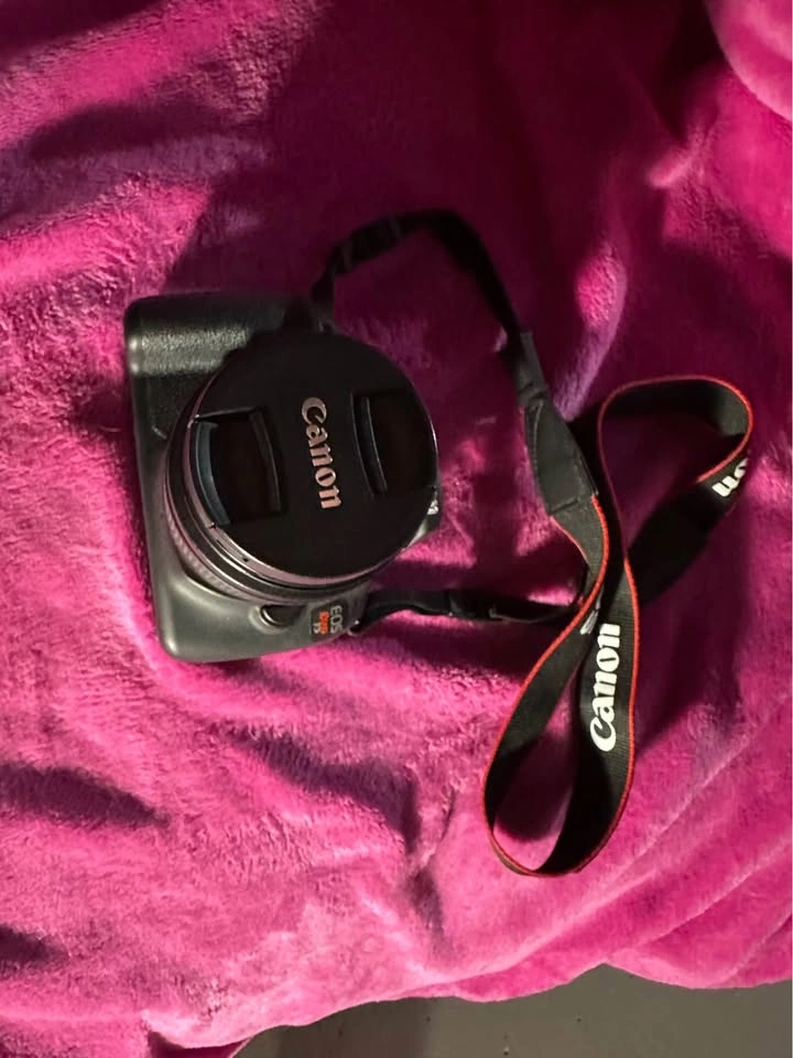 Canon EOS Rebel T5 DSLR Camera w/ 18-55mm Lens - photo 2