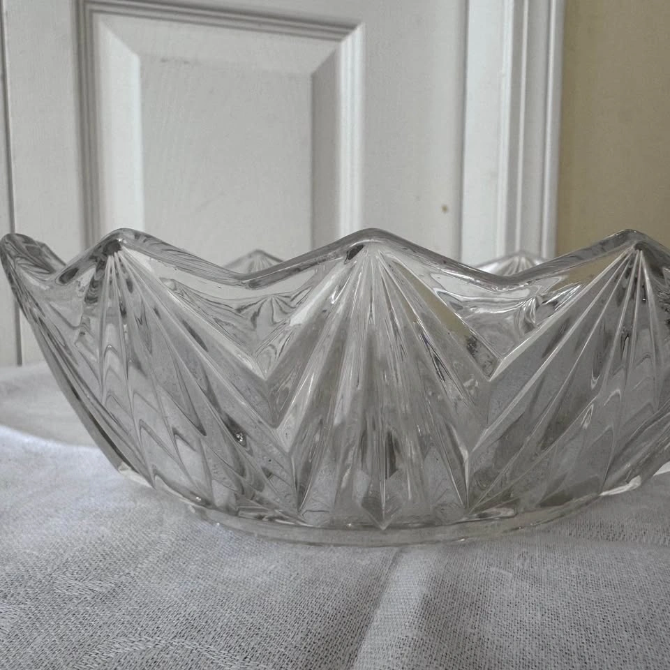Vintage Cut crystal oval shaped bowl - photo 4
