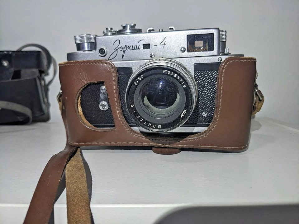 ZORKI 4 Leica Copy 35mm Film RF Camera w/ Jupiter 8