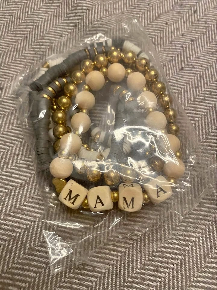 Mama Bracelet Set
