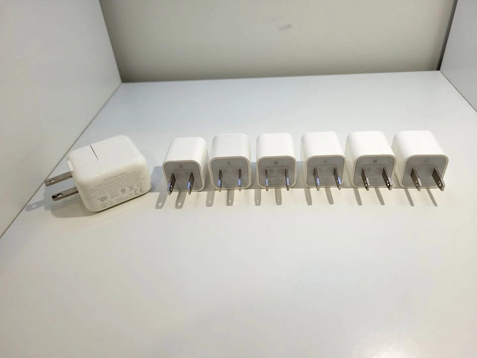Apple iPhone Chargers