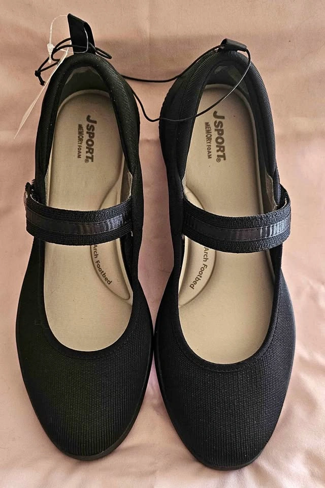 BNIB J SPORT Black Mary Jane Flats Shoes 10M Memory Foam