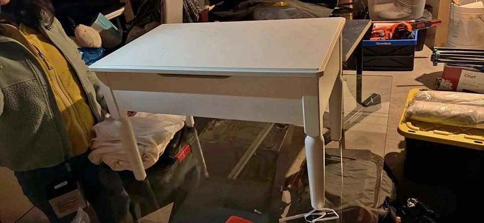 White Lift-Top Storage Table