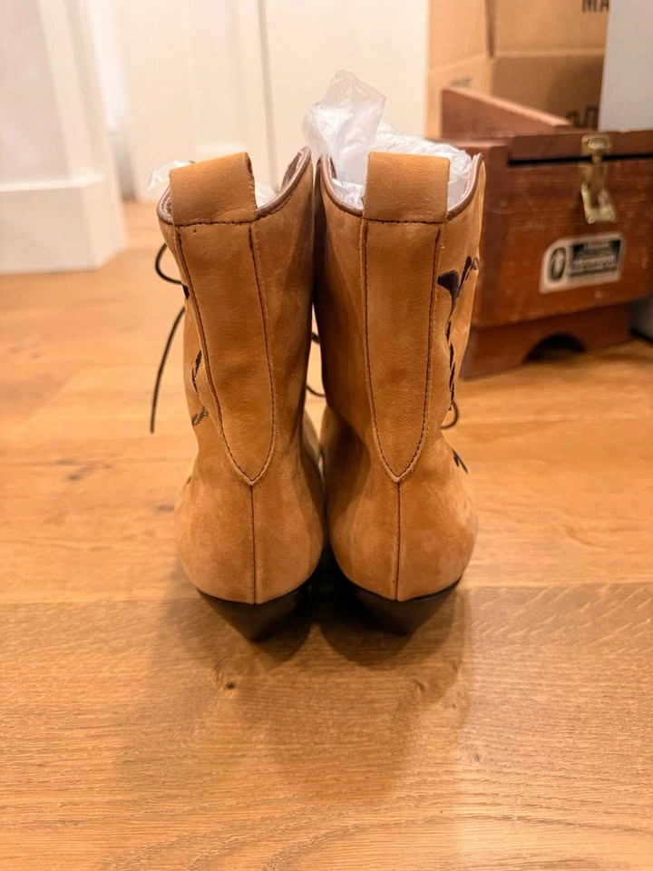 Vintage Tan Suede Embroidered Lace-Up Western Boots – Women's - photo 3
