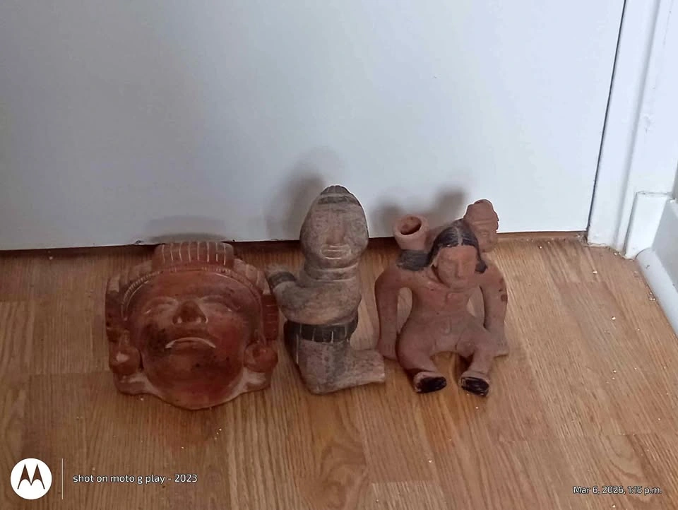 Vintage Mayan Aztec Style Terra Cotta Pottery Lot - As Is