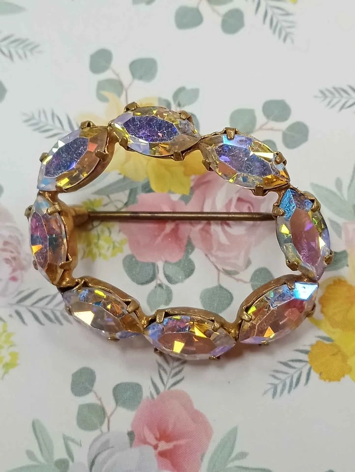 Beautiful AB Aurora Borealis Crystal Pin Brooch Gold Tone Vintag - photo 2
