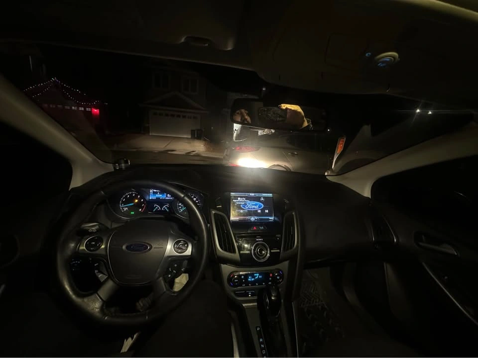2012 Ford Focus - photo 2