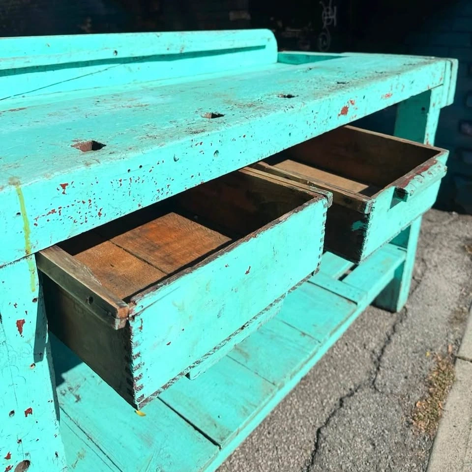 Antique Workbench - photo 3