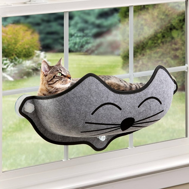 K&H Kitty Window Bed (Like New)