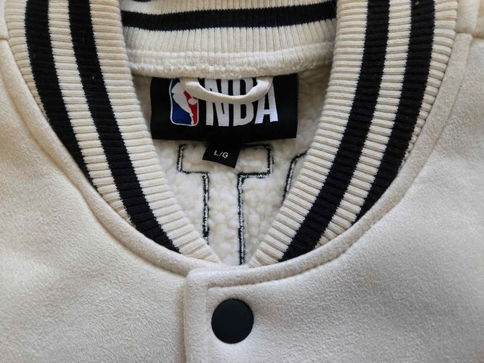 NBA Toronto Raptors Varsity Jacket Large L/G - photo 4