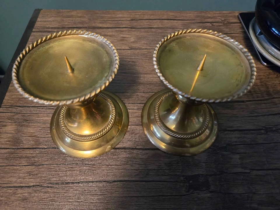 Vintage Brass Pillar Candle Holders Pair - photo 2
