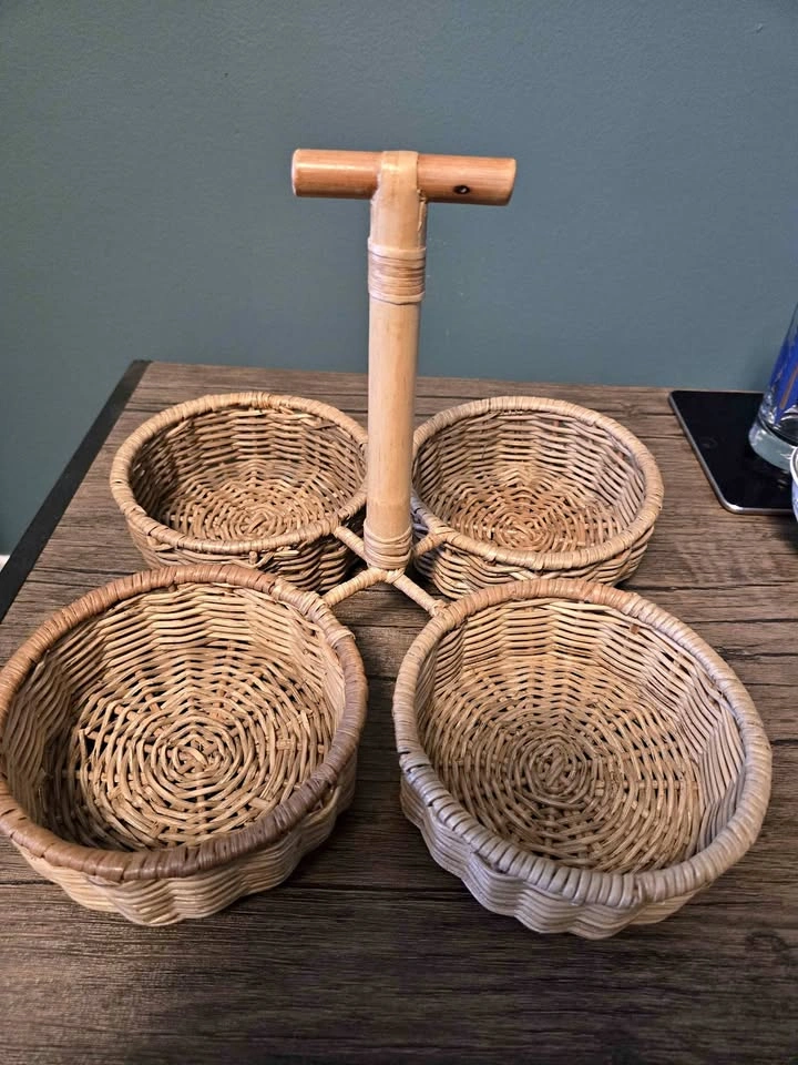 Wicker Rattan 4-Basket Caddy Organizer