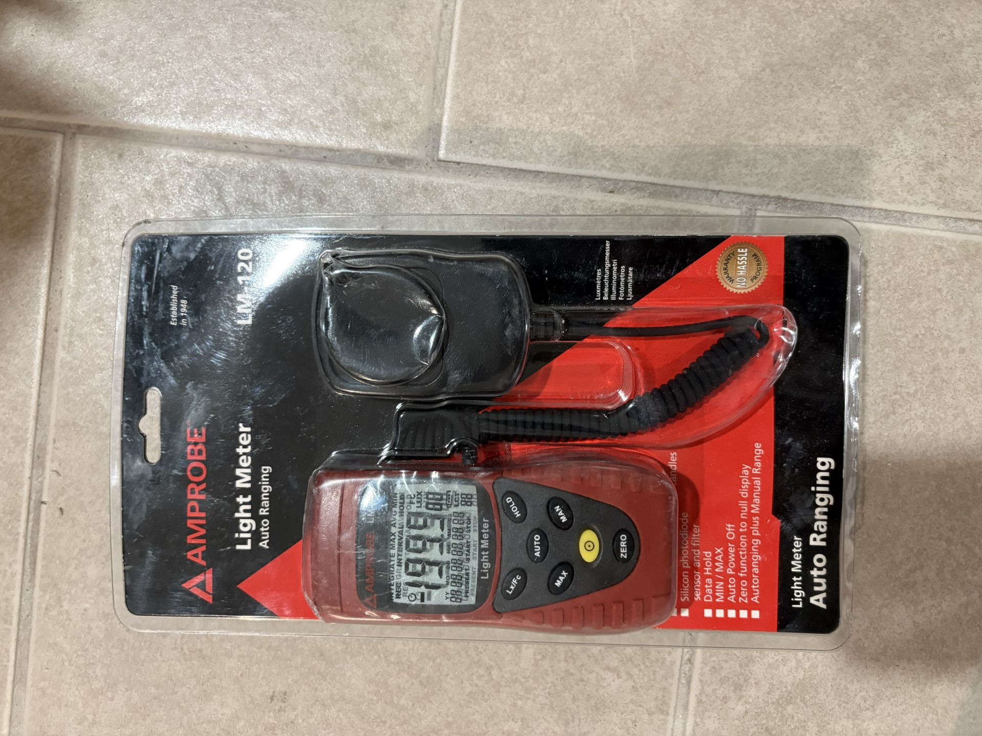 Light Meter Auto Ranging - photo 3