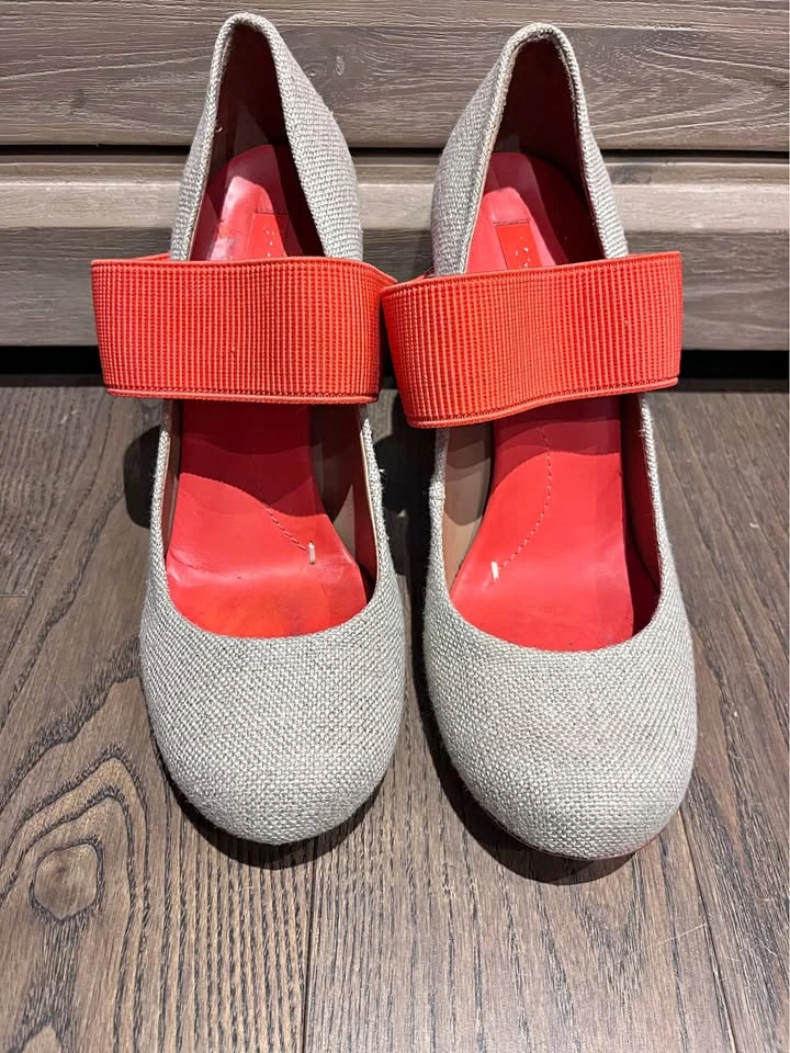 Bcbg shoes