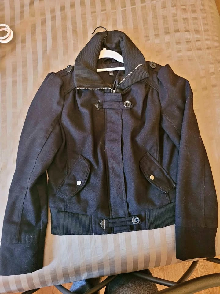 Women's Black Jacket