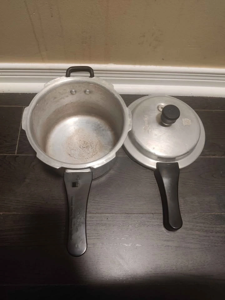 Used 3 Liter Aluminum Pressure Cooker - photo 3