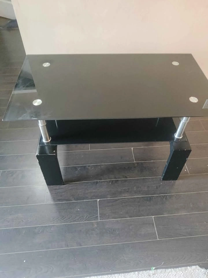 Used good condition glass top table for living room - photo 4