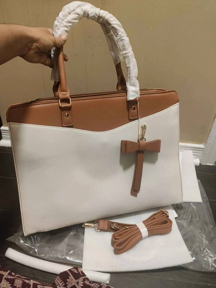 Brand new large capacity women office/ laptop bag - photo 2