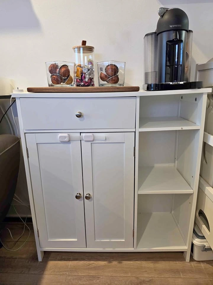 Kitchen/bathroom storage