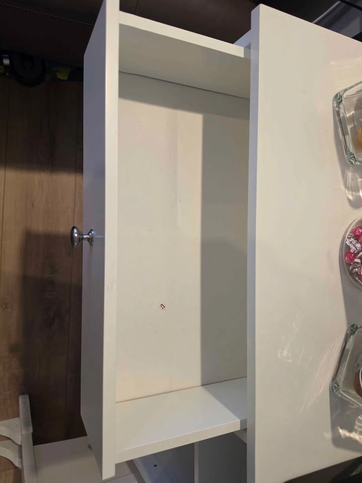 Kitchen/bathroom storage - photo 2