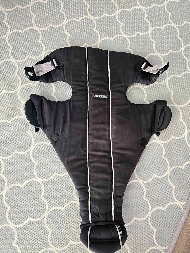 Baby Bjorn Infant Carrier