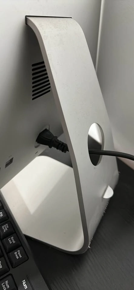 Apple iMac 21.5” Retina 4K (2019) - photo 3
