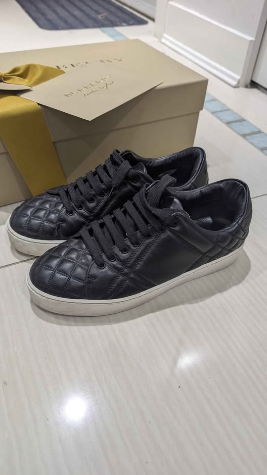 Burberry Leather Sneakers Women Size 7 - photo 3