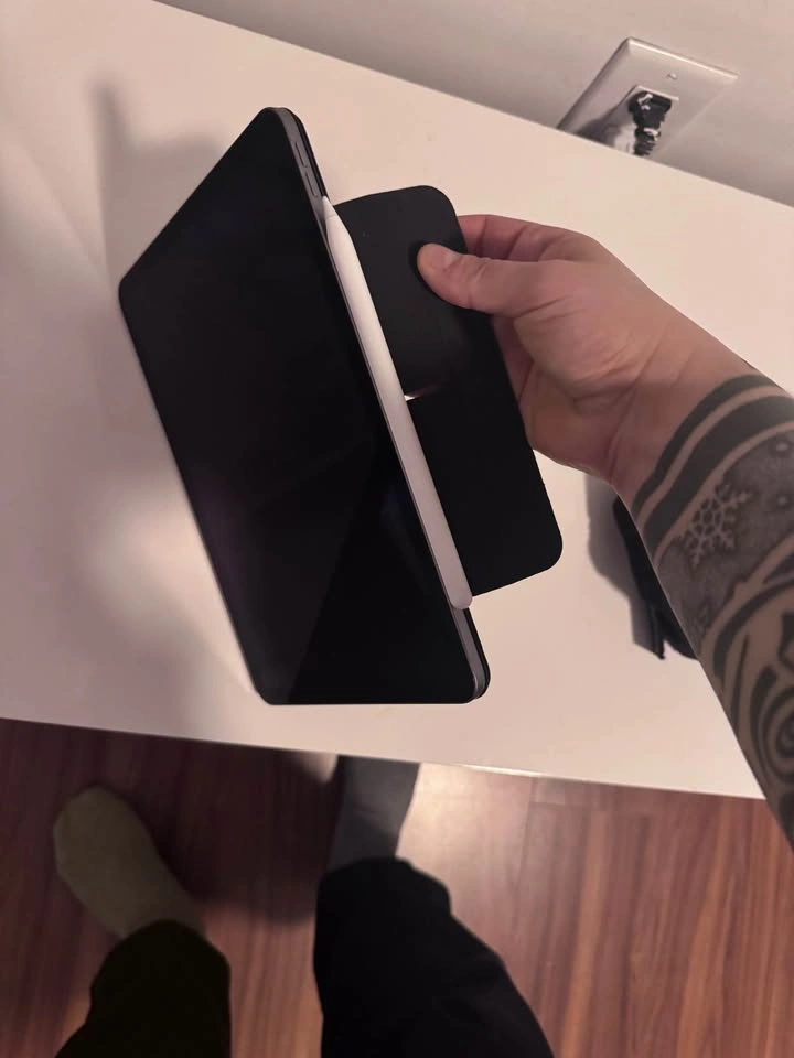 Apple iPad Air 11-inch (M2) - photo 2