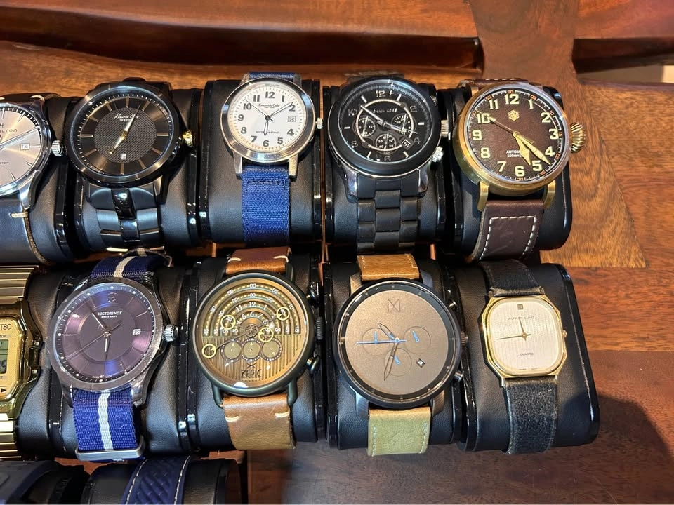 Various Watches for Sale - photo 2