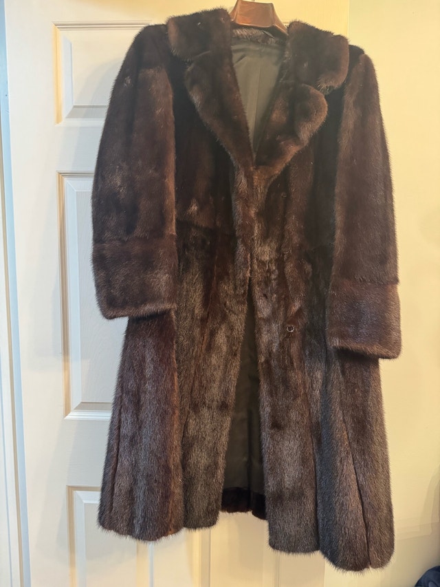 Vintage Europe Mink Coat - photo 4