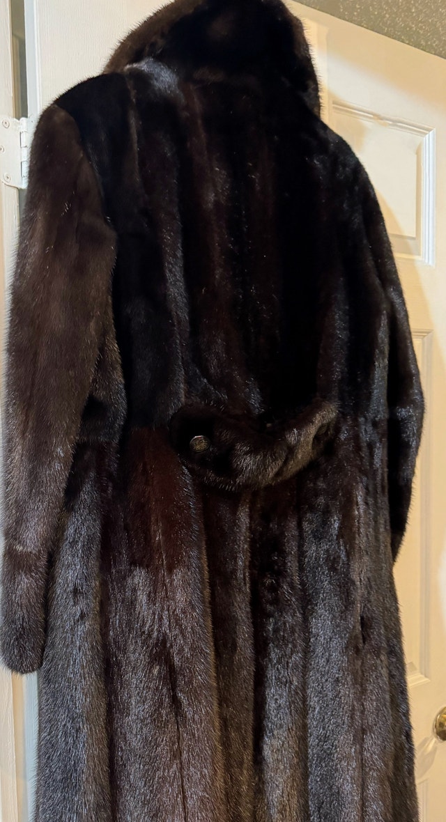 vintage women’s mink coat