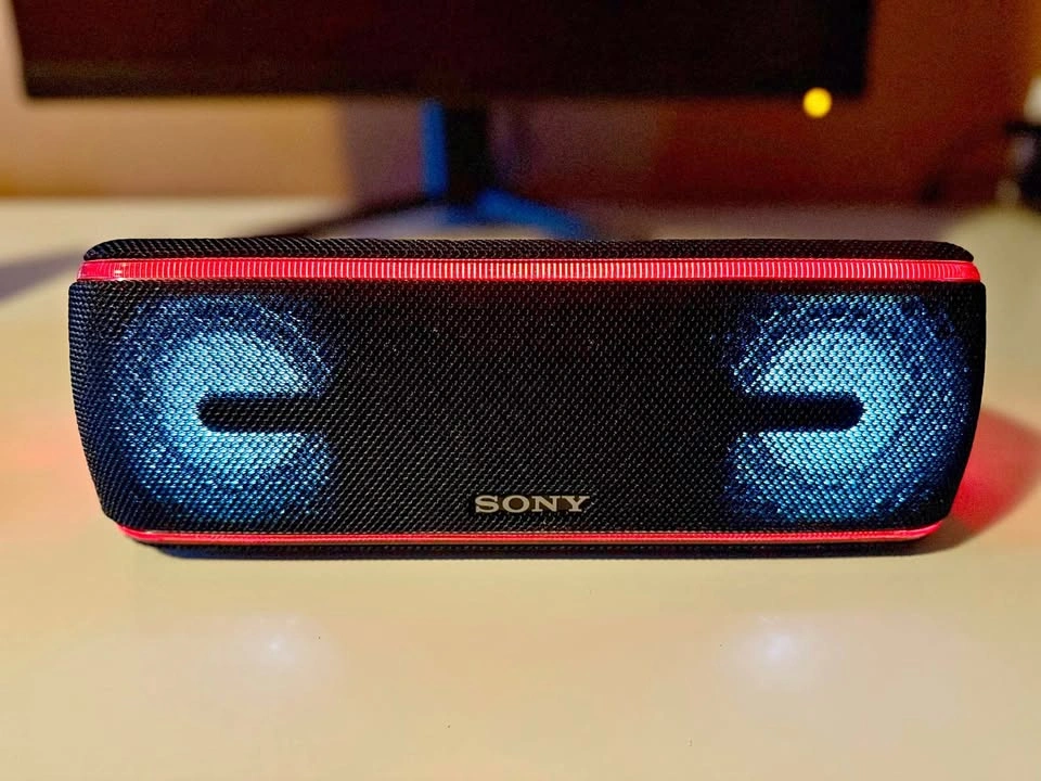 Sony SRS-XB41 Bluetooth Speaker - Excellent Condition + Case