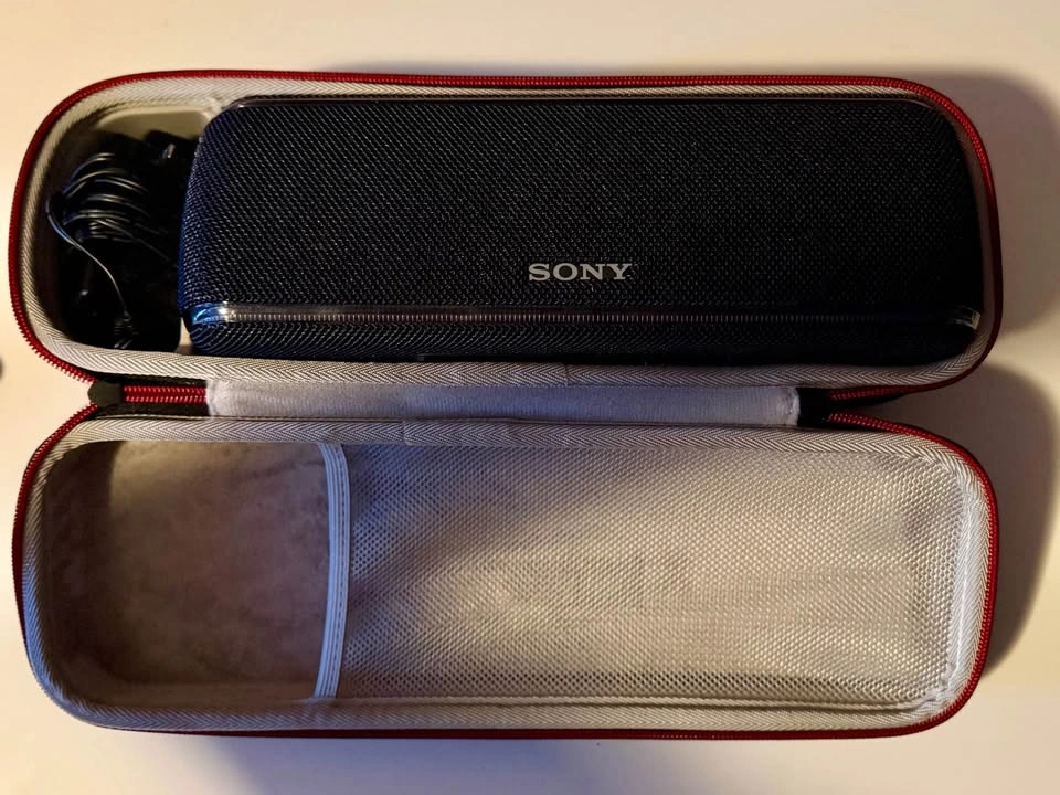 Sony SRS-XB41 Bluetooth Speaker - Excellent Condition + Case - photo 3